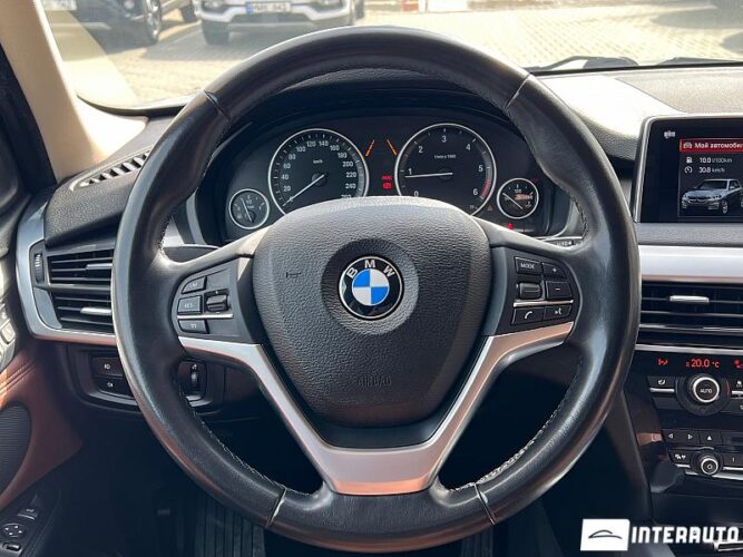 BMW X5 2.5D 37 interauto-car