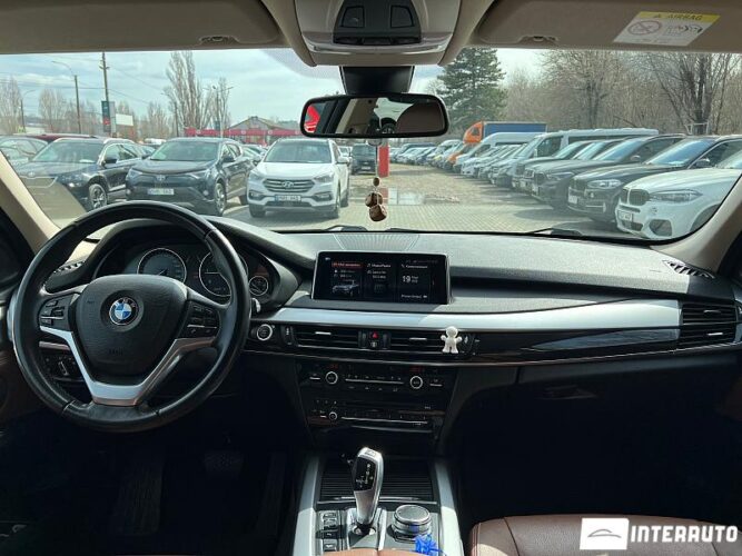 BMW X5 2.5D 36 interauto-car