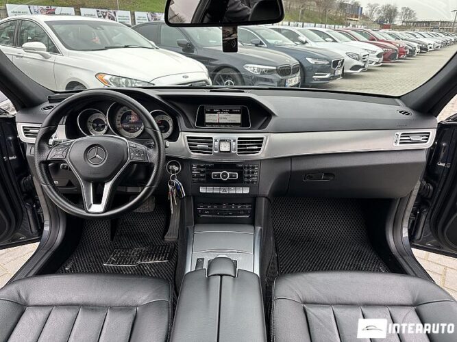 Mercedes E 220 37 interauto-car
