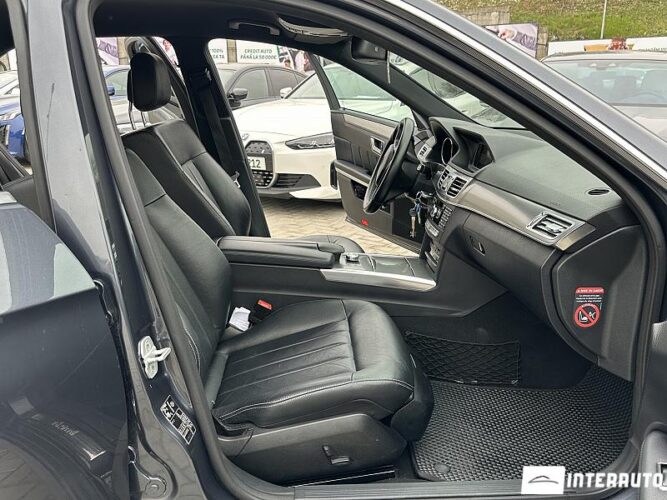 Mercedes E 220 46 interauto-car