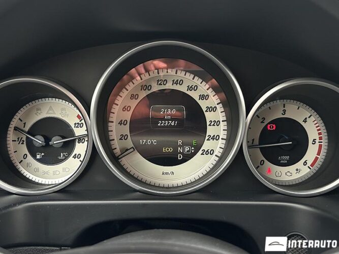 Mercedes E 220 39 interauto-car