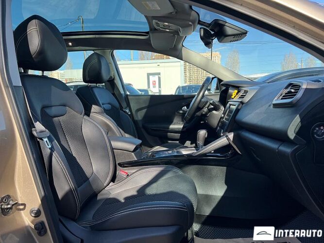 Renault Kadjar 42 interauto-car