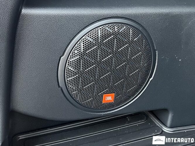 Toyota Rav-4 61 interauto-car