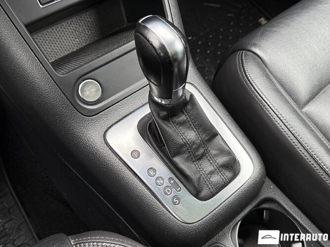 Volkswagen Tiguan 42 interauto-car