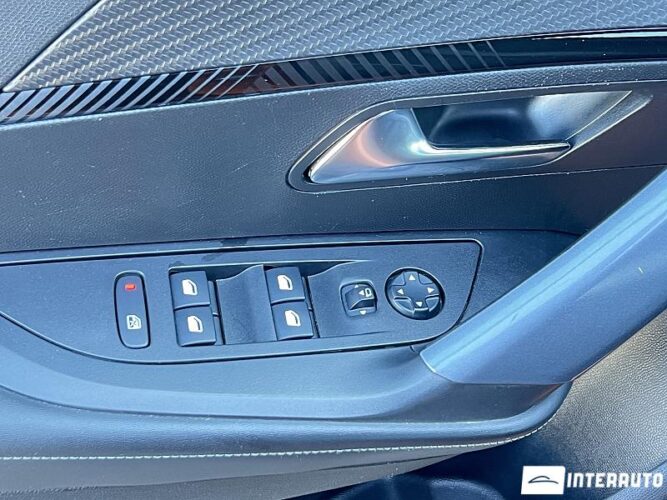 Peugeot 2008 35 interauto-car