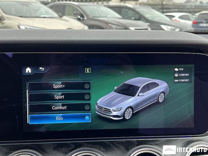 Mercedes E 350 44 interauto-car