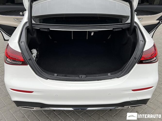 Mercedes E 350 59 interauto-car