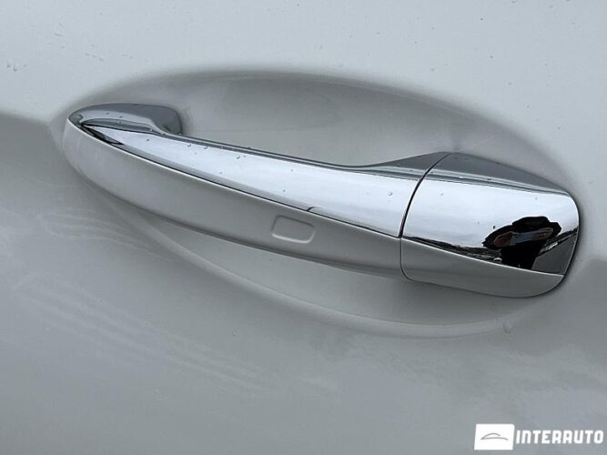 Mercedes E 350 54 interauto-car