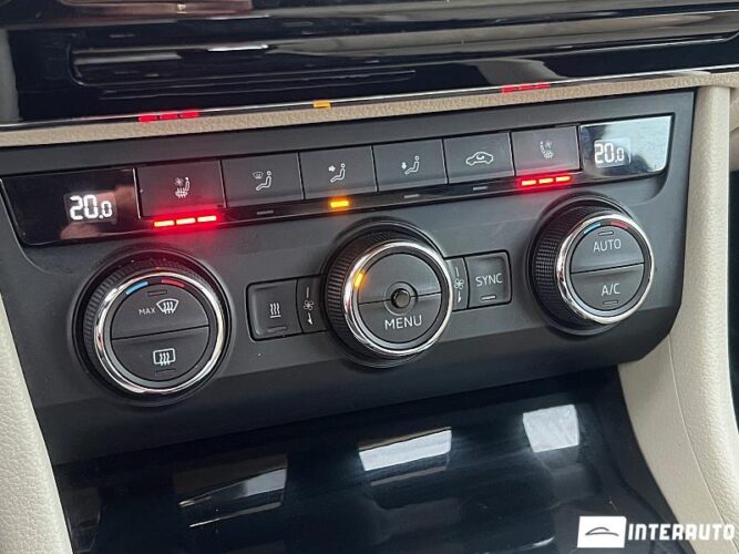 Skoda Superb 45 interauto-car