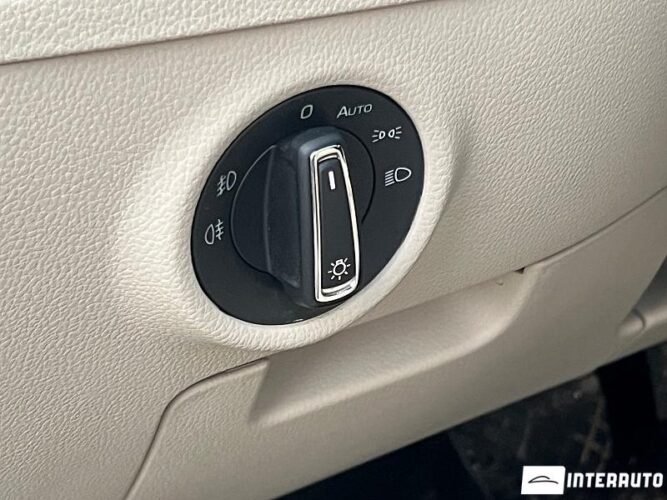 Skoda Superb 47 interauto-car