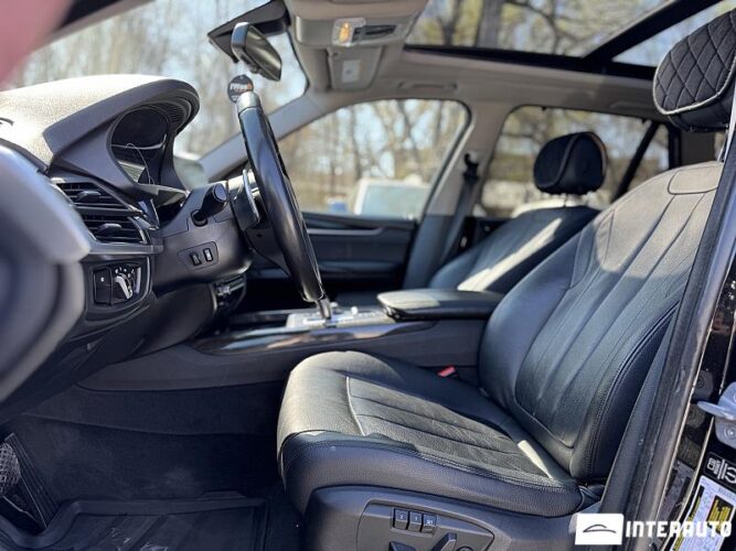 BMW X5 4.0D 46 interauto-car