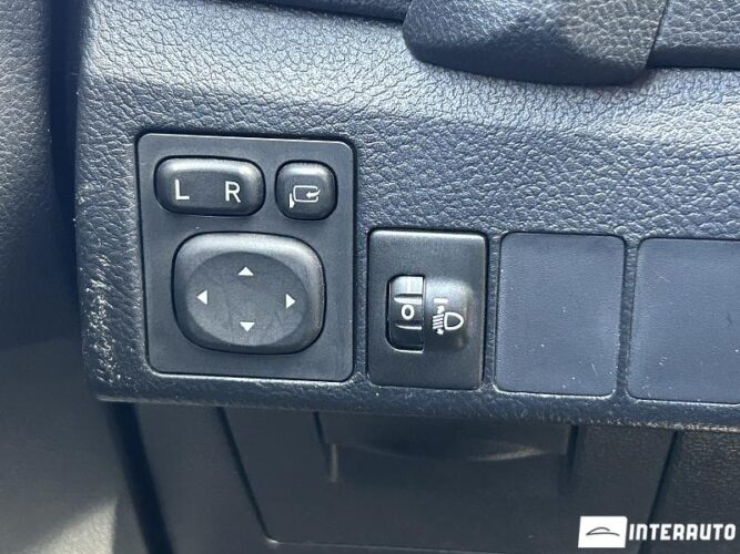 Toyota Auris 38 interauto-car