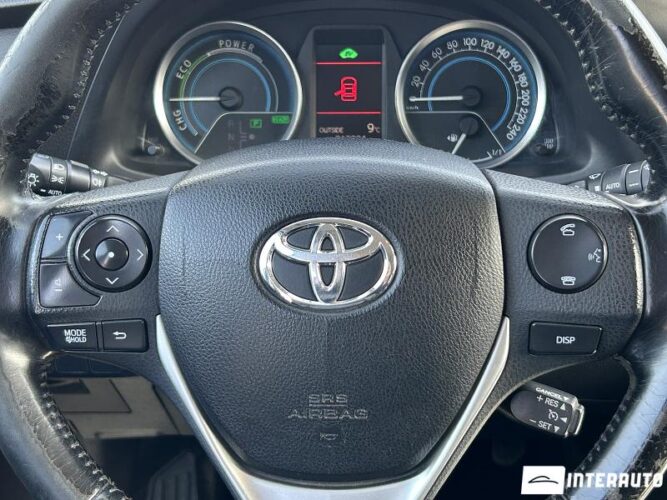 Toyota Auris 39 interauto-car