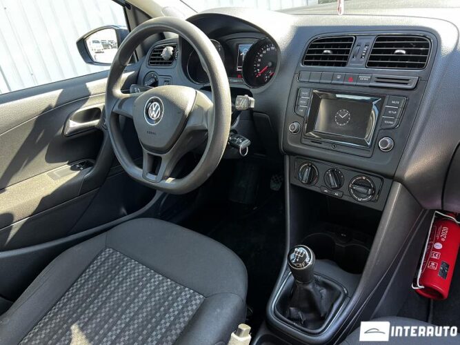 Volkswagen Polo 34 interauto-car