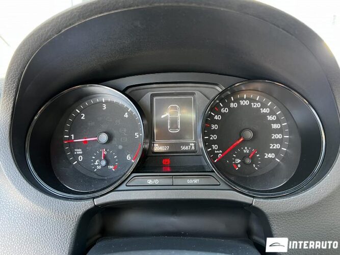 Volkswagen Polo 37 interauto-car