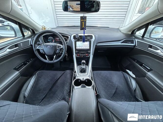 Ford Mondeo 36 interauto-car