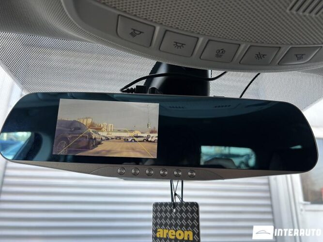 Ford Mondeo 42 interauto-car