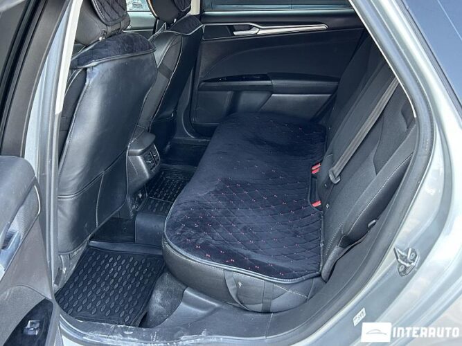 Ford Mondeo 44 interauto-car