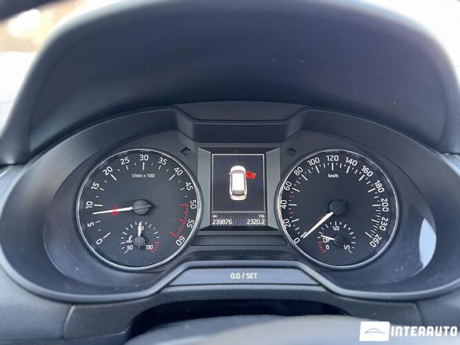 Skoda Octavia 46 interauto-car