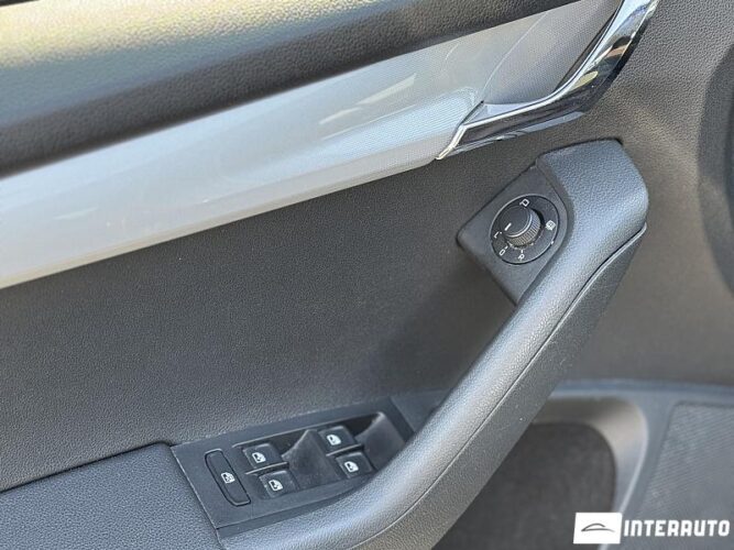 Skoda Octavia 40 interauto-car