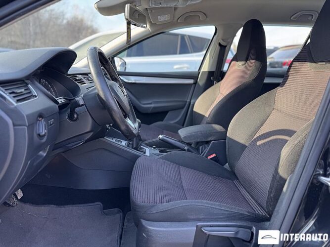 Skoda Octavia 42 interauto-car