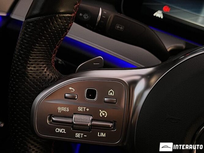 Mercedes E 220 44 interauto-car