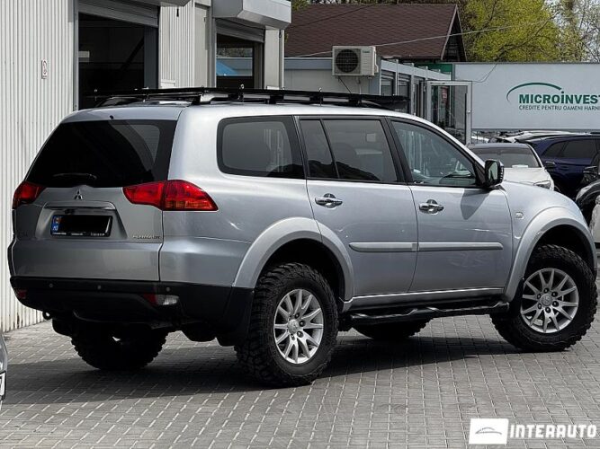 Mitsubishi Pajero Sport 35 interauto-car