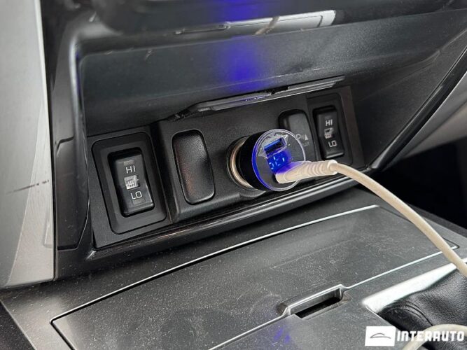 Mitsubishi Pajero Sport 42 interauto-car