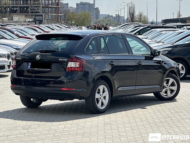 Skoda Rapid 33 interauto-car