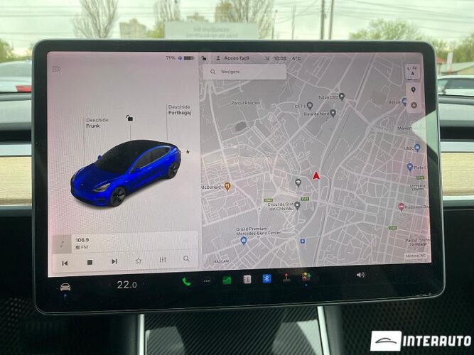 Tesla Model 3 35 interauto-car