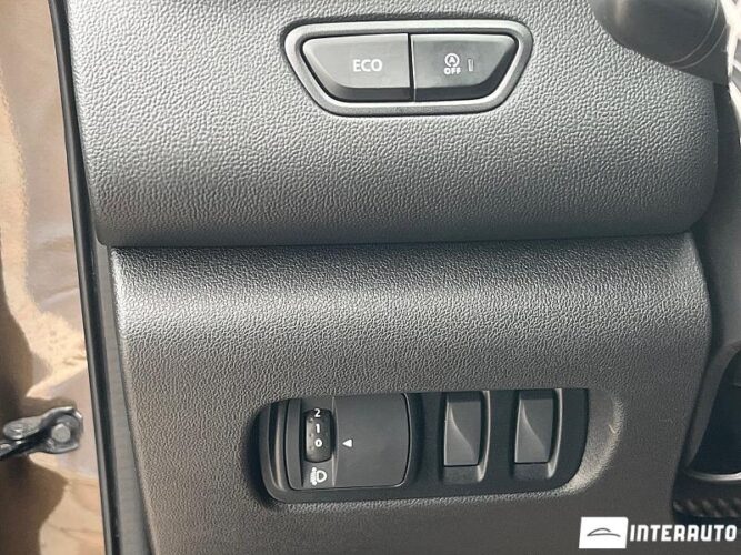 Renault Kadjar 37 interauto-car