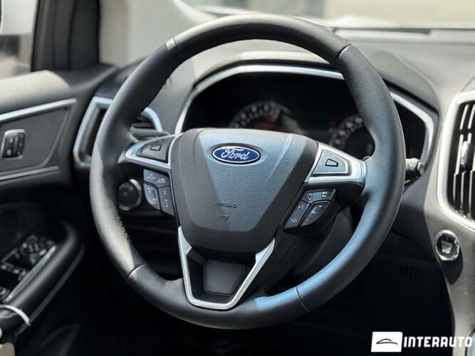 Ford Edge 46 interauto-car