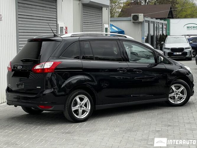 Ford Grand C-MAX 31 interauto-car