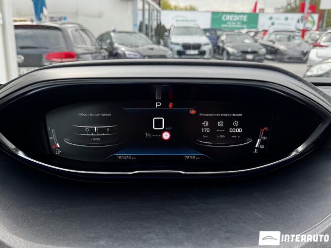 Peugeot 5008 33 interauto-car