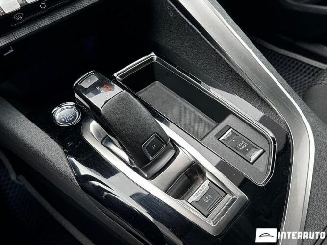 Peugeot 5008 37 interauto-car