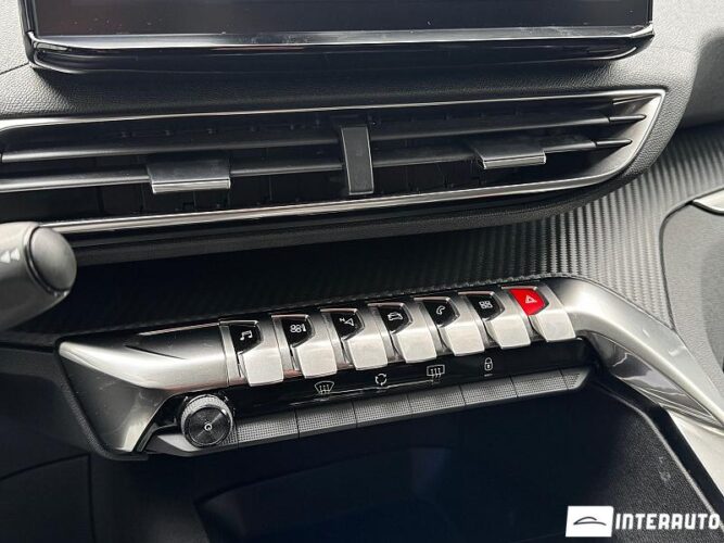 Peugeot 5008 36 interauto-car