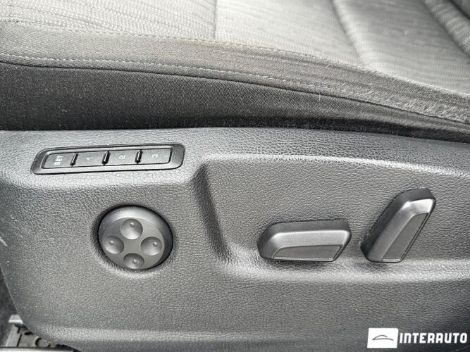 Skoda Superb 48 interauto-car