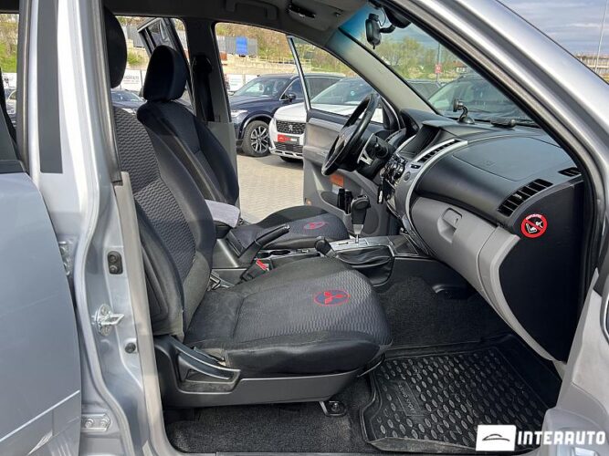 Mitsubishi Pajero Sport 42 interauto-car