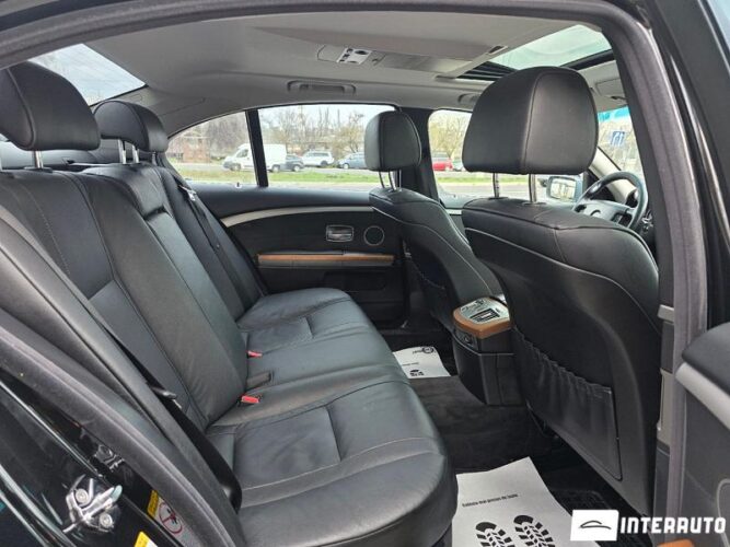 BMW 730 36 interauto-car