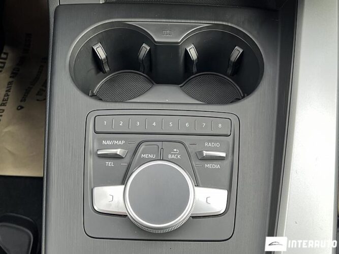 Audi A4 Allroad 43 interauto-car