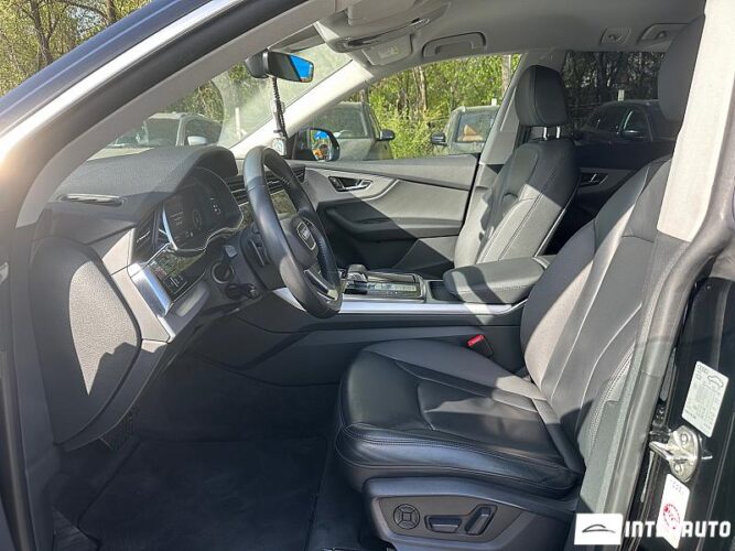 Audi Q8 34 interauto-car