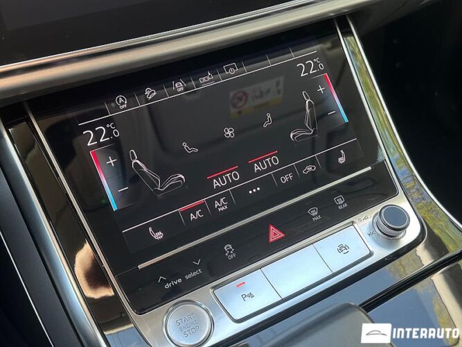 Audi Q8 42 interauto-car