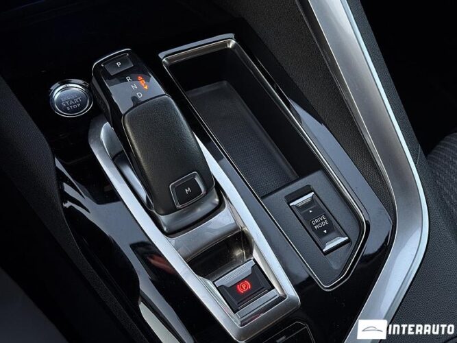 Peugeot 5008 48 interauto-car
