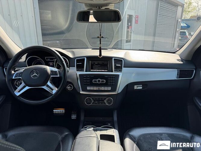 Mercedes ML 250 33 interauto-car