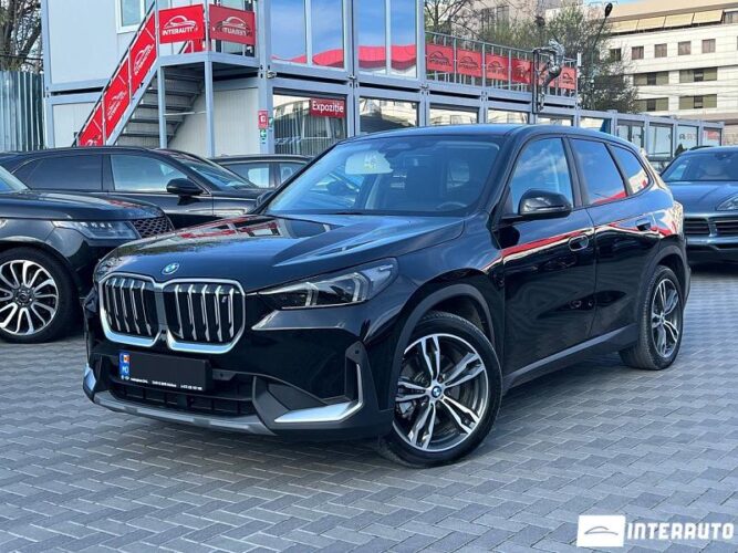 BMW iX1 xDrive30 27 interauto-car