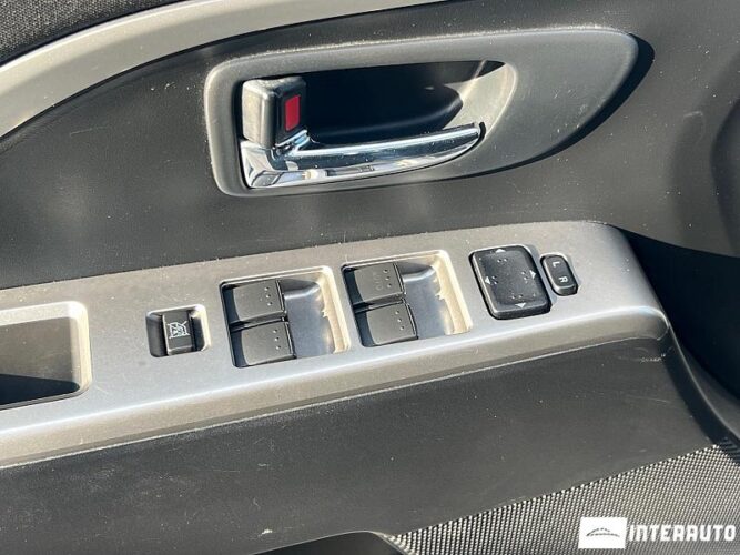 Mazda 5 43 interauto-car