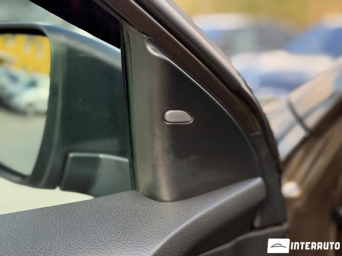 Nissan Qashqai 41 interauto-car