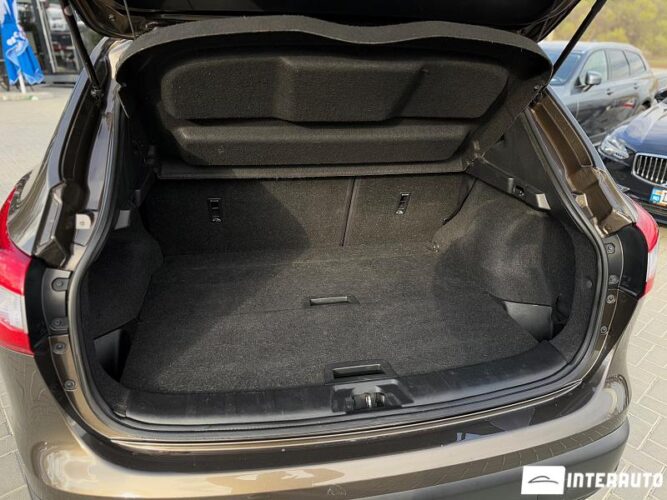 Nissan Qashqai 55 interauto-car
