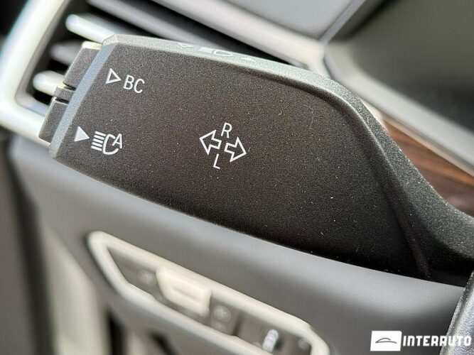 BMW X5 4.5e 65 interauto-car