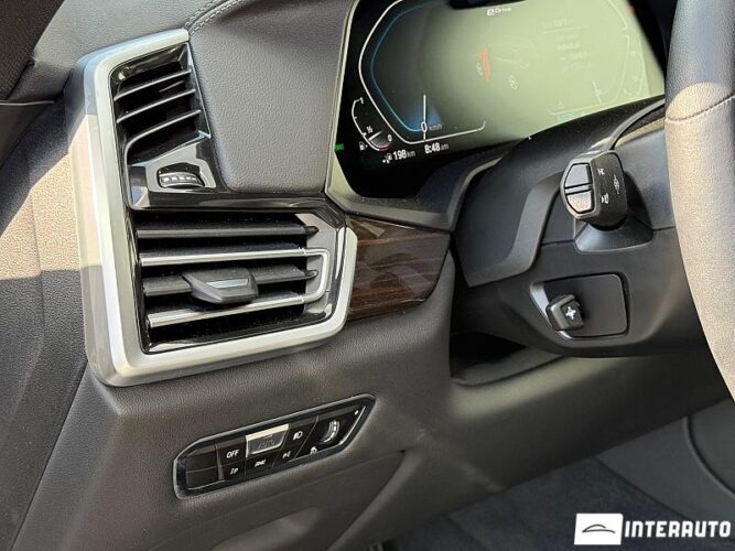 BMW X5 4.5e 70 interauto-car